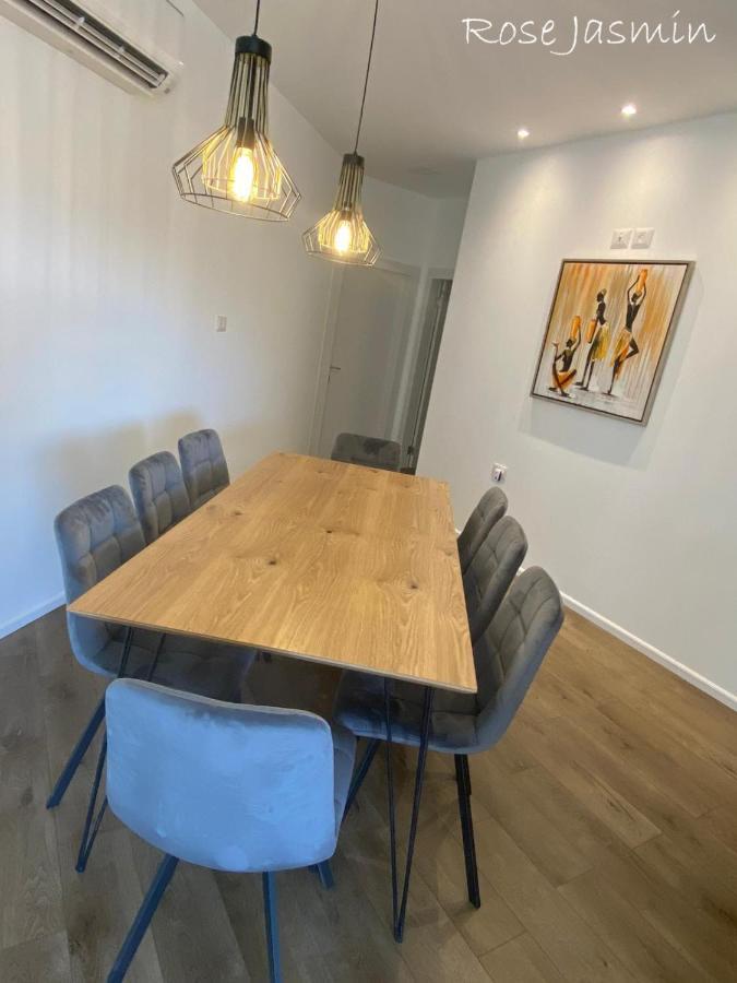 Jasmin Suites 마즈달 샴스 외부 사진