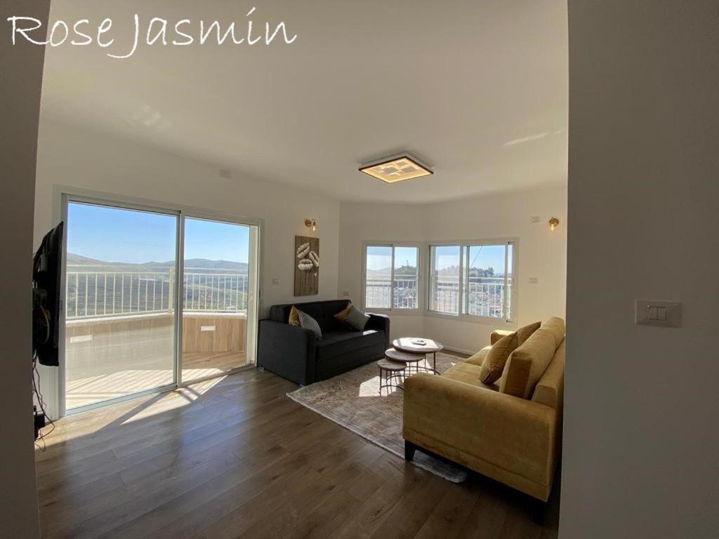 Jasmin Suites 마즈달 샴스 외부 사진